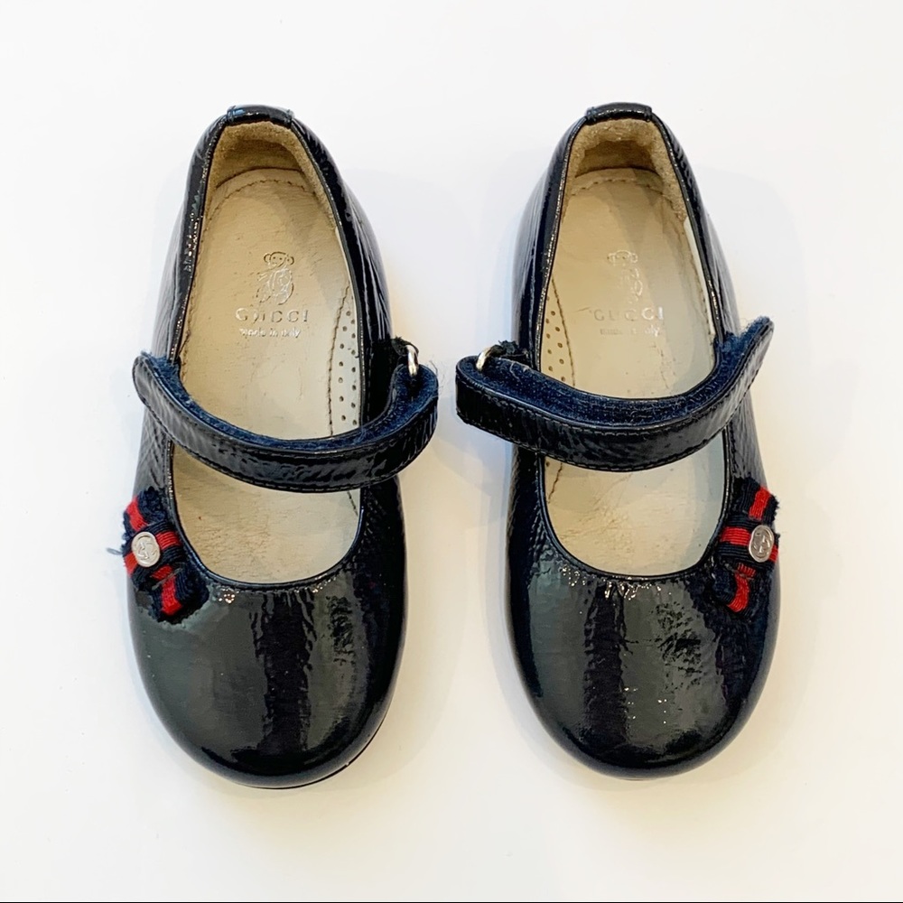 Gucci 21 Navy Mary Jane Flats